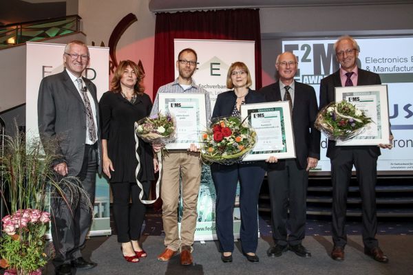 Award-Kategorie Firmenkultur v.l.n.r.: Jörg Meyer, Laudator und Geschäftsführer des FED, Claudia Mallok, Jurymitglied, Roland Maier, alpha-board, Claudia Hannusch, Hannusch Industrielektronik, Prof. Dr. Rainer Thüringer, Schrimherr des Award und Vorstandsvorsitzender des FED, Andreas Contag, CONTAG. (Bild: FED)
