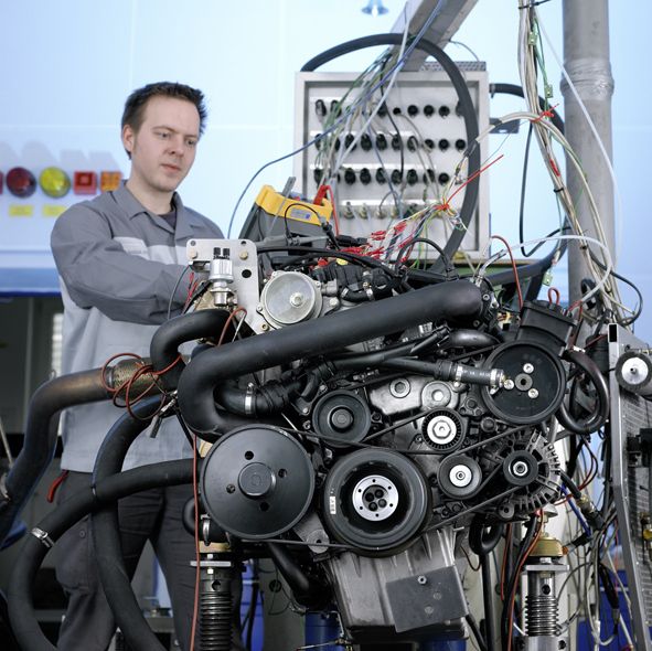 ECS_Motorprüfstand_BY_04.jpg ()