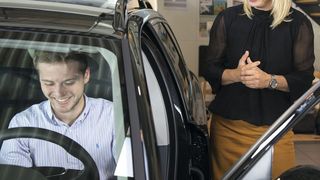 Automobilverkäufer sind gefragt. (Promotor)