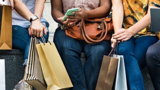 Im Zuge der Digitalisierung werden auch die Shopping-Erwartungen der Kunden immer fortschrittlicher. (Rawpixel.com - stock.adobe.com)