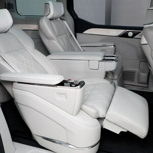 Volvo's EX90 Excellence und EM90: Luxus-Chauffeur-Fahrzeuge für China