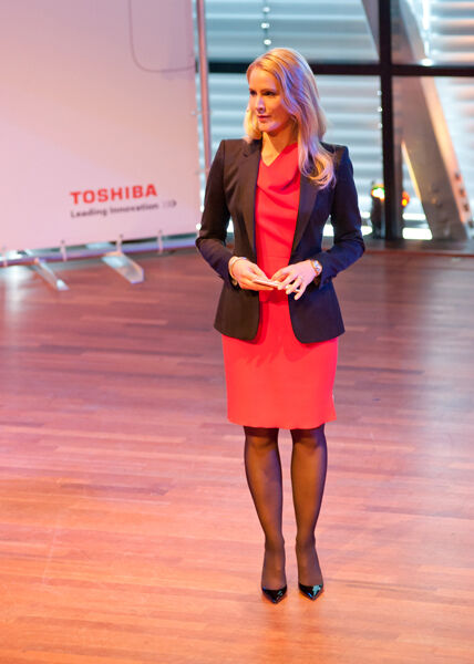 Judith Rakers moderierte die Veranstaltung charmant. (Toshiba Europe)