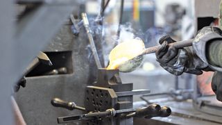 Ob Messing, Aluminium oder Grauguss, von Gussteileherstellern wird immer häufiger Flexibilität bei Werkstoff und Verfahren verlangt.  (Bild: Hess)