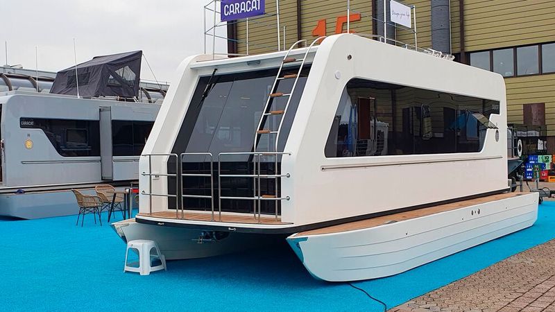 Auch zahlreiche Kuriositäten gibt es auf dem Caravan-Salon zu bestaunen. (Bild: Mauritz – »kfz-betrieb«)