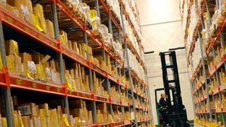 Ein neues Planungsmodell von Forschern der Universität Hohenheim soll dabei helfen, Lieferketten auch bei Engpässen zu optimieren. (gemeinfrei)