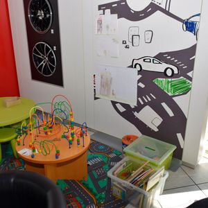 (Holz / »kfz-betrieb«)