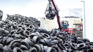 Reifenentsorgung bei Estato: Seal-Reifen müssen getrennt verarbeitet werden. (Foto: Estato)