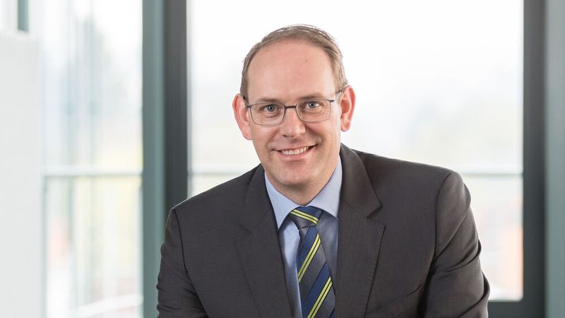 JLR-Deutschlandchef Jan Kas van der Stelt übernimmt eine neue Aufgabe im Konzern. (Bild:  SARAH KASTNER FOTOGRAFIE)