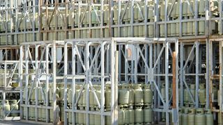 Ein wichtiges Geschäftsfeld von Primagaz ist das Befüllen von Gasflaschen für Endabnehmer.  (Bild: Phoenix Contact)