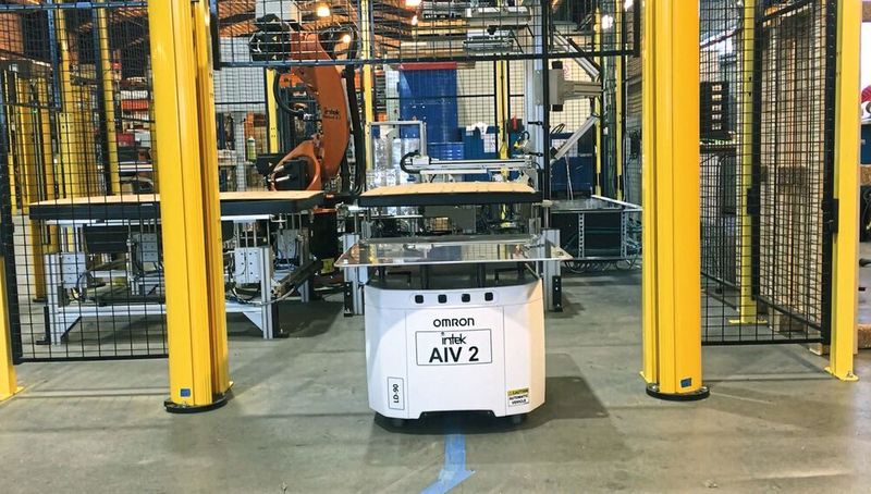 Die mobilen LD-Roboter realisieren in einer intelligenten Fabrik in Norwegen die flexible Produktion.   (Omron)
