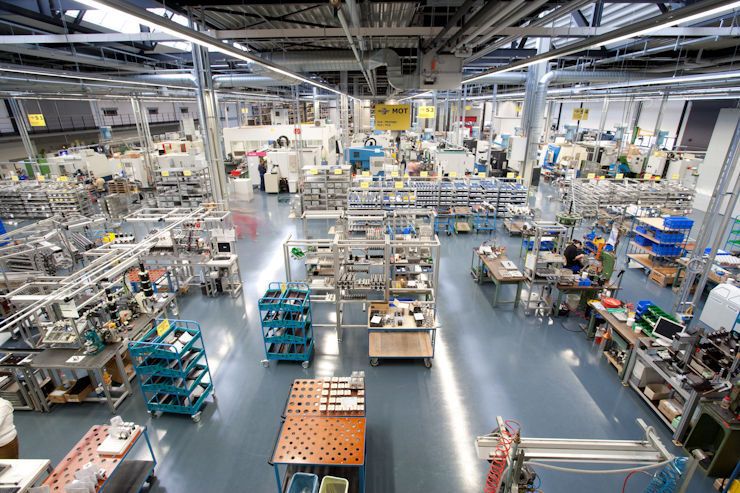 Seit 2008 werden im Werk 2 die Standardgetriebe nach dem Kanban-System produziert.  (Bild: Ralph Weber / Neugart)