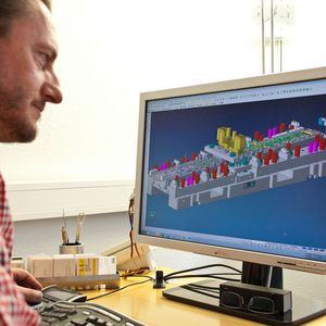 Zum Erfolg Straka Werkzeugbau aus Wuppertal trägt die hoch entwickelte CAD- und CAM-Infrastruktur mit der Software Visi von Mecadat bei. 