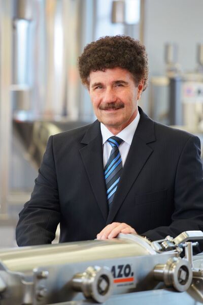 Robert Zimmermann (Azo) geht Ende 2017 in den Ruhestand. (Azo / Fotoatelier Bernhard e.K.)