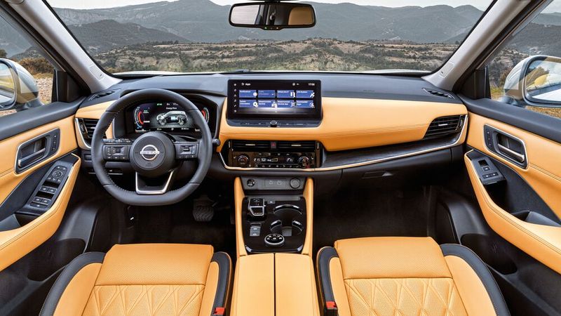 Punkten will Nissan bei den potenziellen Kunden mit viel Platz, bis zu sieben Sitzen und einer speziellen Hybridtechnik, die sich wie ein reiner E-Antrieb anfühlt.   (Bild: Nissan)