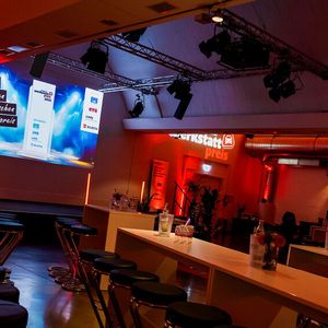 Wie auch in den Vorjahren wurde der Deutsche Werkstattpreis im Vogel Convention Center in Würzburg verliehen, dass sich...(Bild:  Stefan Bausewein)