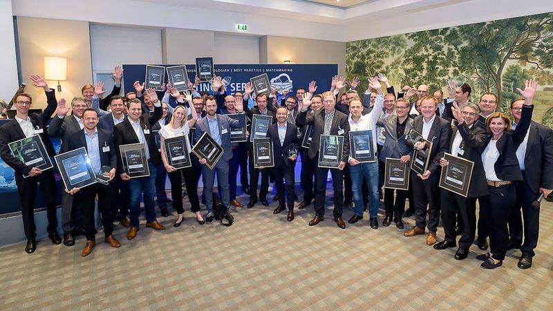 Gruppenfoto mit den Award-Gewinnern auf dem Hosting & Service Provider Summit 2018. (Marko’s Photography / Marko Kovic)