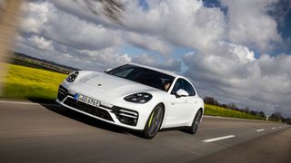 Wir fuhren die stärkste Version des Porsche Panamera. (Bild: Porsche)