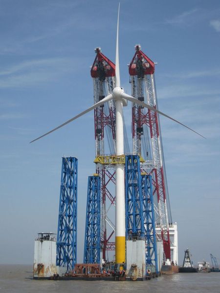 Neben der Wasserkraft ist die Windkraft derzeit die einzige wirtschaftlich relevante Alternative zu fossilen Brennstoffen. (Archiv: Vogel Business Media)