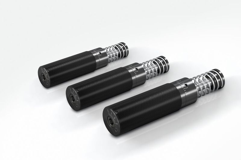 Die Magnum-Dämpfer von ACE sind als selbsteinstellende oder wie in diesem Fall einstellbare Maschinenelemente mit Gewindegrößen M33, M45 sowie M64 und Hüben von 25 bis 150 mm binnen 24 Stunden ab Lager Langenfeld lieferbar. (Bild: ACE)