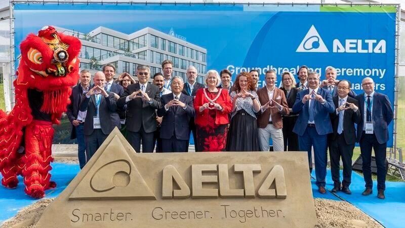 Das Green Building soll neue Maßstäbe in Sachen Energieeffizienz setzen. Auf dem Dach werden rund 715 Solarpaneele installiert, die jährlich über 335.500 kWh Strom erzeugen sollen – genug für den gesamten Energiebedarf. (Bild:  Delta Electronics)