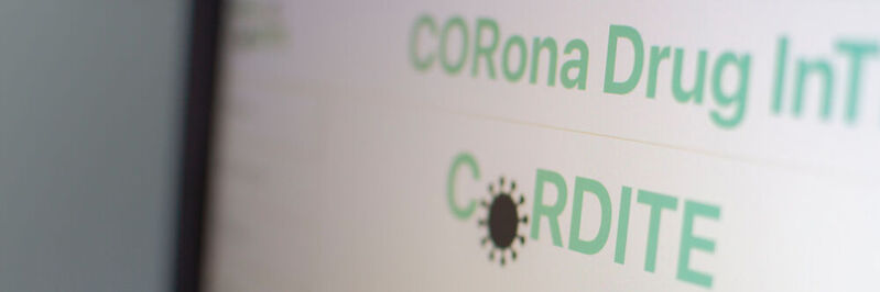 Corona-Datenbank: CORDITE bündelt wichtige Forschungsdaten zu potenziellen Medikamenten für die Bekämpfung von SARS-CoV-2 und unterstützt somit die Forschung bei der Arzneimittelentwicklung.