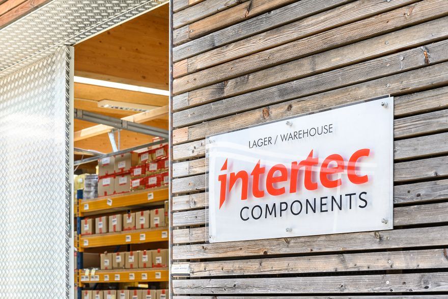 intertec-image-cschranner-6941 (Intertec Components GmbH Munich Airport Office)