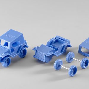 Die Einzelteile des Buggys entstehen in einem Fertigungsschritt und werden anschließend automatisch montiert.