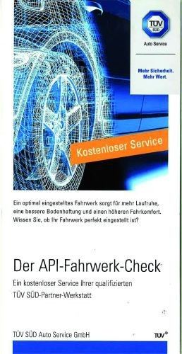 Kunden weist man selbstverständlich auf das TÜV-zertifizierte Achsvermessungsangebot hin. (Foto: Dominsky)
