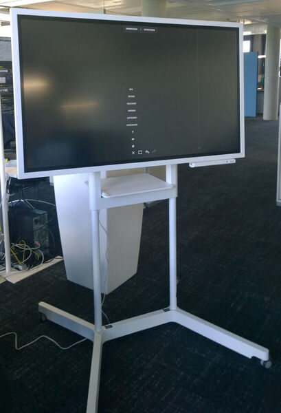 ... und horizontal als Blackboard. Die GUI ist auf ein Minimum beschränkt. (Vogel IT-Medien)