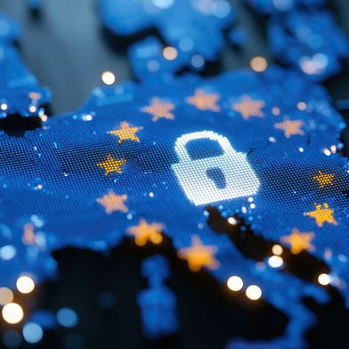 Europäische Unternehmen hängen bei der IT-Sicherheit stark von US-Anbietern ab. Digitale Souveränität ist der Ausweg, setzt aber Strategie und klare Prioritäten voraus. (Bild: © sam richter - stock.adobe.com)
