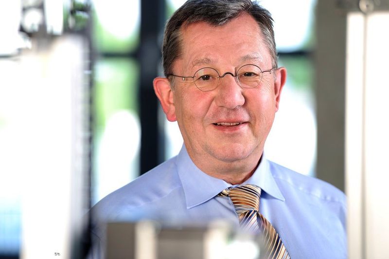 Systec-Geschäftsführer Tilmann Wolter ist stolz darauf, dass Systec mit den einbaufertigen, leicht auswählbaren Positioniersystemen Drive-Sets einen Trend eingeleitet hat. (Systec)