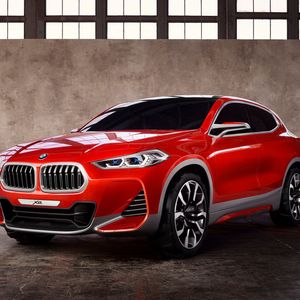 (BMW)