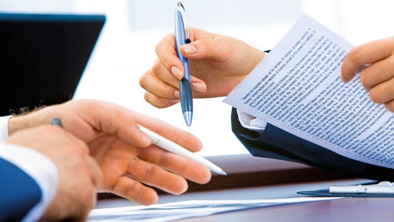 Im Pflichtenheft wird konkret beschrieben, wie ein Auftragnehmer im Zuge eines Projektes die Anforderungen des Auftraggebers umsetzen möchte.(Bild:  frei lizenziert /  Pixabay)