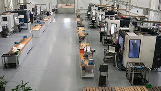 dm-2022-01-07-2-r-hans-gerd--schwarzlalexander-grtzinger-cprianzan (Quelle: DMG Mori)