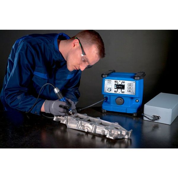 Erhöhte Arbeitssicherheit ohne Stolperfallen und Ölnebel. (Bild: Pferd-VSM (Schweiz) AG)