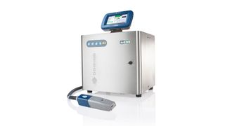 Vorausschauende Diagnose: Die Continuous-Inkjet-Drucker der Ax-Serie machen's möglich. (Bild: Domino)