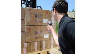 Für den Einsatz in Verteilzentren und Kühlhäusern konstruiert: der Laser-Barcodescanner Granit 1280iFR. (Bild: Honeywell)