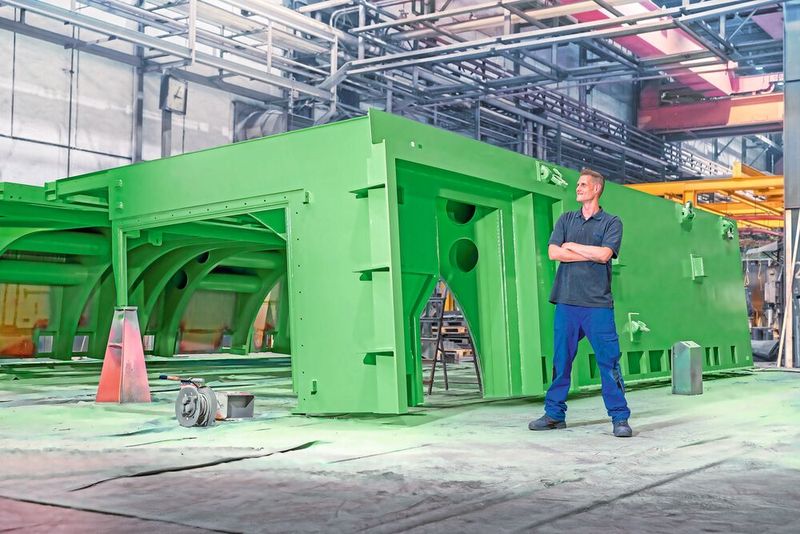 Solche enormen Abmessungen bringen selbst spezialisierte Maschinenanlagen an ihre Grenzen – nicht jedoch den auf besonders große Werkstücke ausgelegten Maschinenpark von IAA. (Bild: neumeister.de)