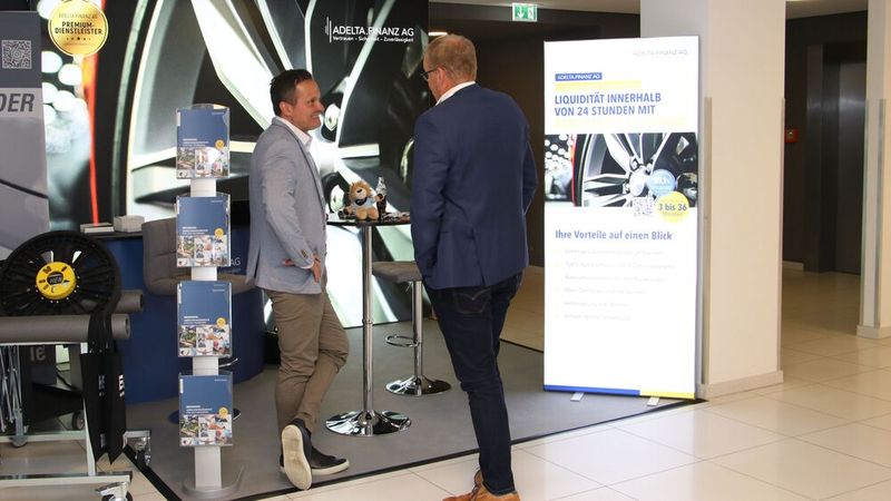 „Hier geht´s um ihr Geld“, der Finanzdienstleister ADELTA bietet verschiedene Produkte dazu an. (Bild: Klasing)