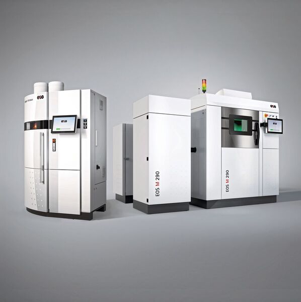 Die 3D-Drucker von EOS verarbeiten eine grosse Materialvielfalt – sowohl bei Kunststoff als auch bei Metall: EOS Formiga P 110 Velocis (links), Polymer Einsteigersystem für leistungsfähigen 3D-Druck und EOS M 290, Allroundmaschine für 3D-Druck von Metallbauteilen. (EOS)