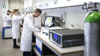 siad-1329094846-bassa ()