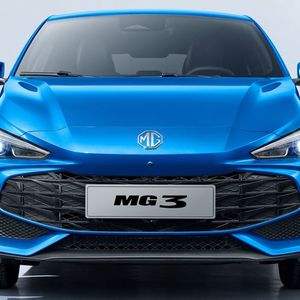 Mit seiner dynamisch geschnittenen Front passt sich der Kleinwagen an den aktuellen Auftritt der Marke an.(Bild:  MG Motor Deutschland GmbH)