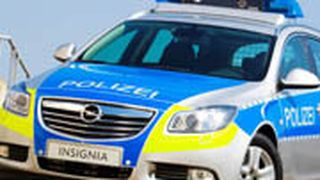 Insignia untauglich: Die hessische Polizei wird laut „Bild“-Online keine Streifenwagen mehr vom Typ Opel Insignia bestellen. Die Beamten hätten sich über zu enge Sitze bei voller Montur und schlechte Rundumsicht beklagt.  (Foto: Opel)