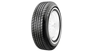 Der „MA 1“ von Maxxis wurde speziell für Fahrzeuge entwickelt, die älter als 30 Jahre sind. (Autoreifenonline.de)