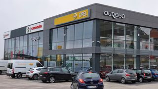 Aurego will in Remscheid künftig 1,500 Autos pro Jahr verkaufen. (Foto: Aurego)
