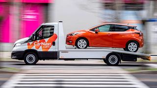 Autos online bestellt – vor die Haustür geliefert: Offenbar ging das Geschäftsmodell von Carnext in Deutschland nicht auf. Der Onlinehändler zieht für sein Privatkundengeschäft den Stecker. (Bild: Carnext)