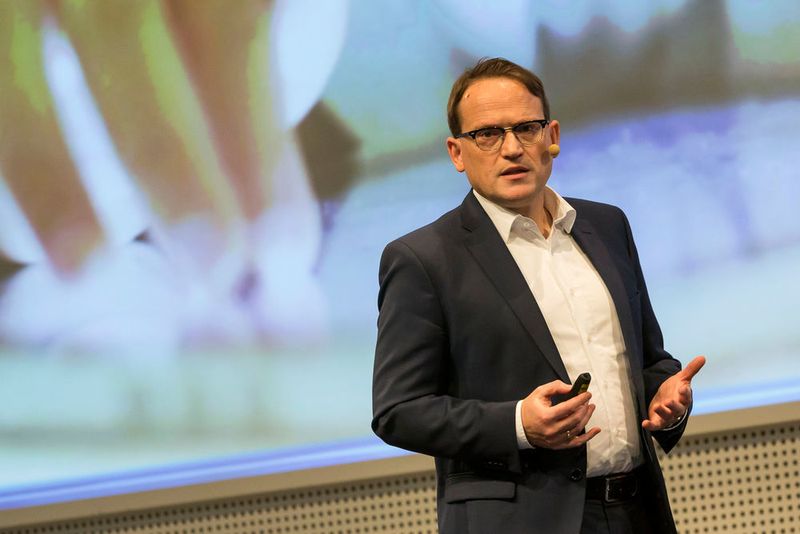 Volkswagen will künftig deutlich stärker auf die Elektromobilität setzen. (Stefan Bausewein)