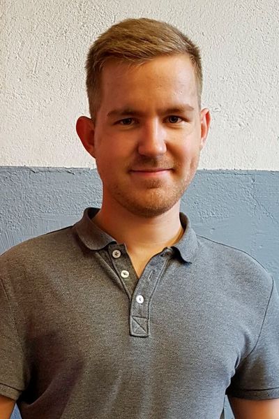 und Jonas Dittrich, Karosserie- und Fahrzeugbautechnik, 2021. (Bild: ZKF)