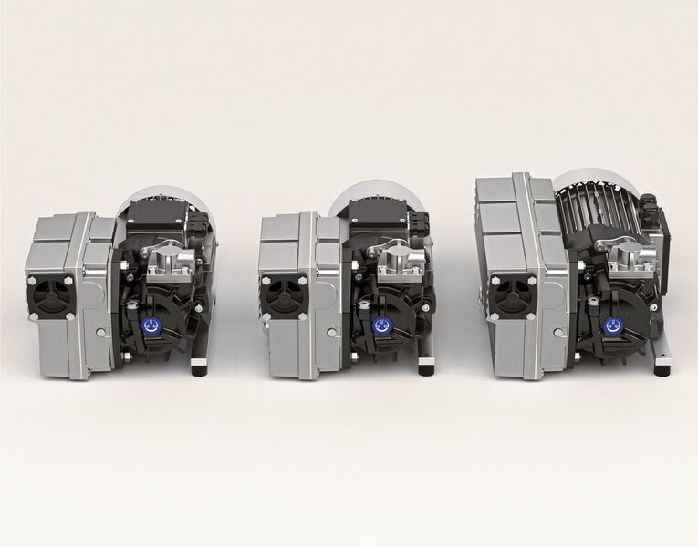 Die kompakten Baumaße und die identische Bauhöhe der drei Drehschieber-Vakuumpumpen der O5-Baureihe erlauben die wahlweise Integration im gleichen Maschinentyp.  (Gebr. Becker )