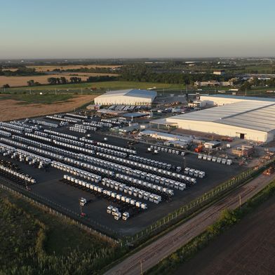 Daimler Truck hat ein Produktionswerk für Lkw und Busse in Argentinien eröffnet. (Bild: Daimler Truck)
